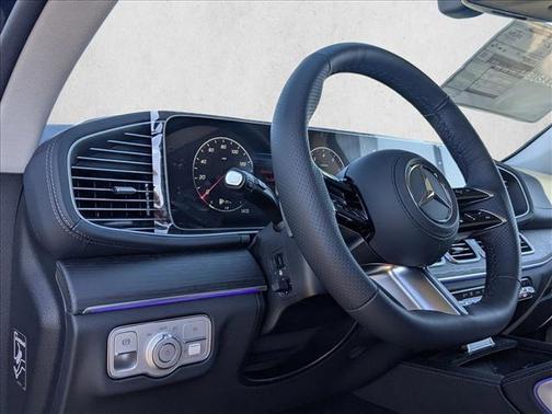 2026 Mercedes-Benz GLS 450 4MATIC