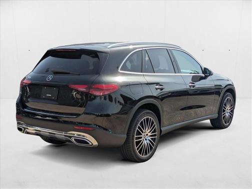 2025 Mercedes-Benz GLC 300 Base