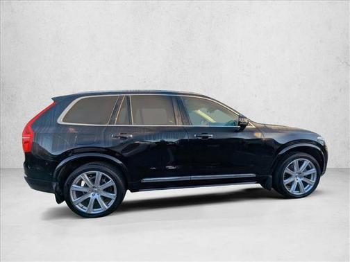 2017 Volvo XC90 T6 Inscription