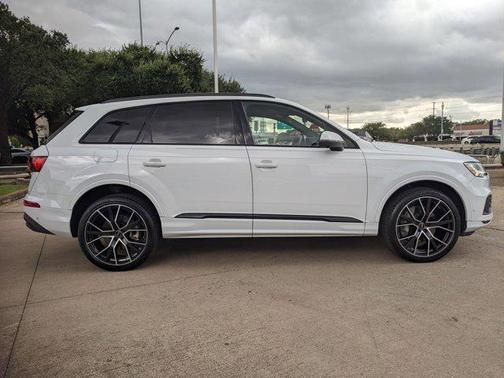 2021 Audi Q7 55 Prestige