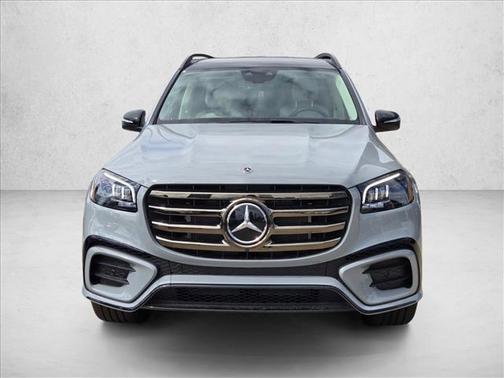 2026 Mercedes-Benz GLS 450 4MATIC