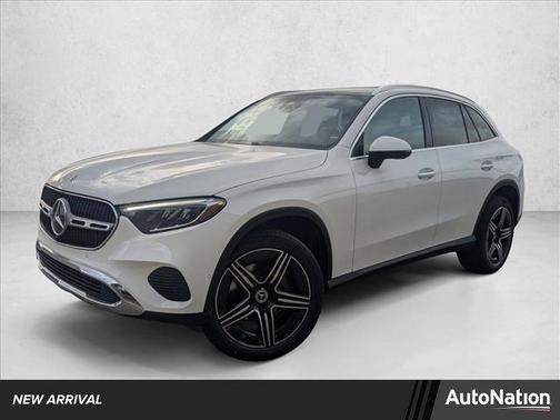 2026 Mercedes-Benz GLC 300 Base