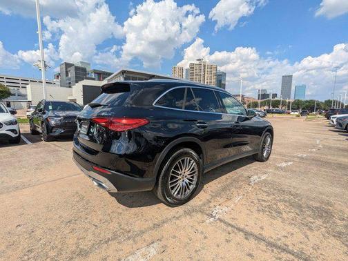 2024 Mercedes-Benz GLC 300 4MATIC