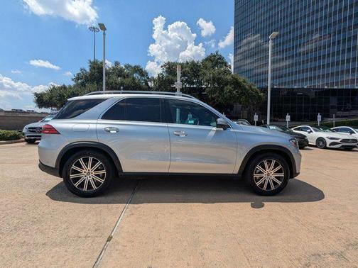 2025 Mercedes-Benz GLE 450 4MATIC