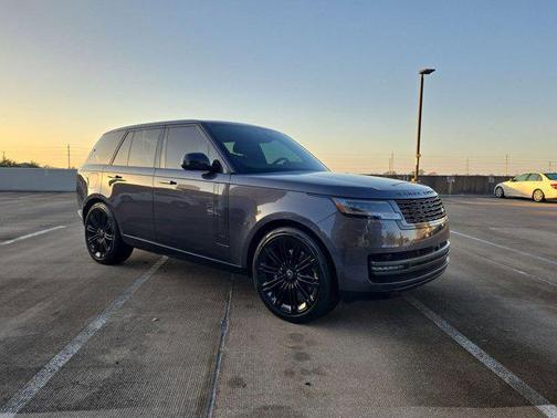 2024 Land Rover Range Rover P530 SE