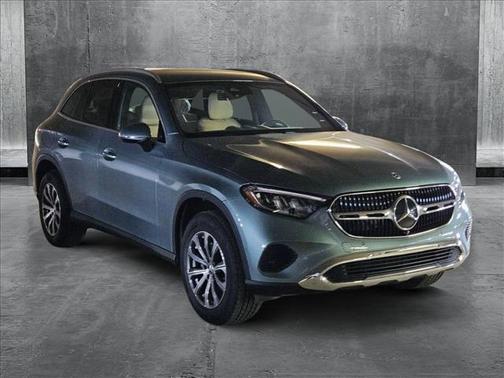 2025 Mercedes-Benz GLC 300 Base