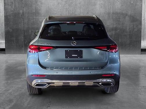 2025 Mercedes-Benz GLC 300 Base