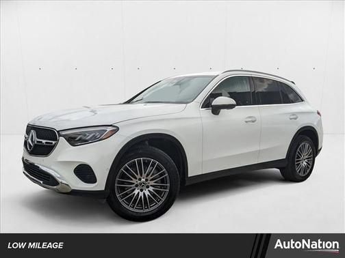 2025 Mercedes-Benz GLC 300 Base