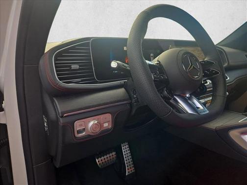 MANUFAKTUR Moonlight White Metallic 2026 Mercedes-Benz AMG GLE 63 S 4MATIC+
