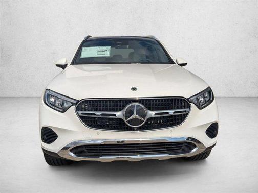 Polar White 2026 Mercedes-Benz GLC 300 Base