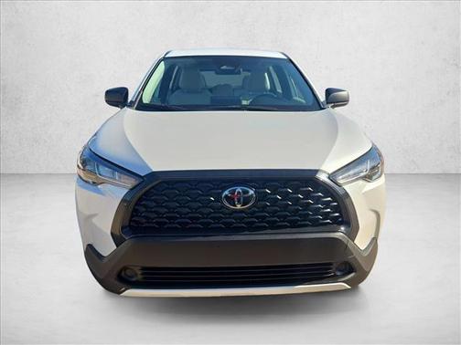 Wind Chill Pearl 2024 Toyota Corolla Cross L