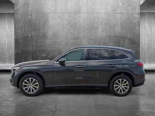 2025 Mercedes-Benz GLC 300 Base
