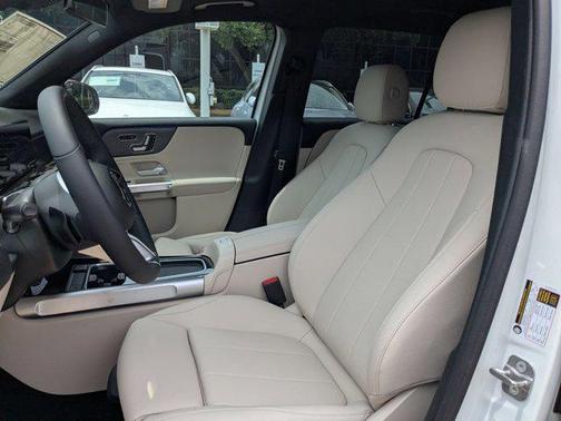 2025 Mercedes-Benz GLB 250 Base