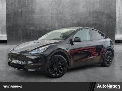 2024 Tesla Model Y Long Range Dual Motor All-Wheel Drive