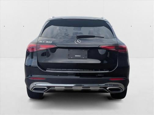 2026 Mercedes-Benz GLC 300 Base