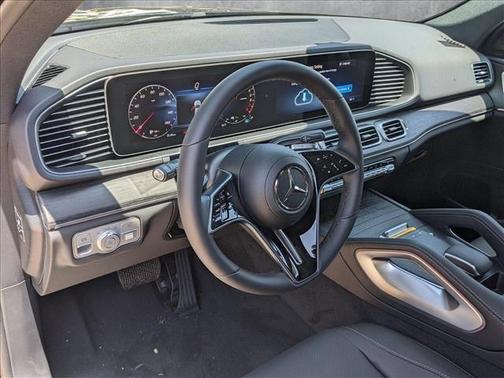 2025 Mercedes-Benz GLE 450e 4MATIC