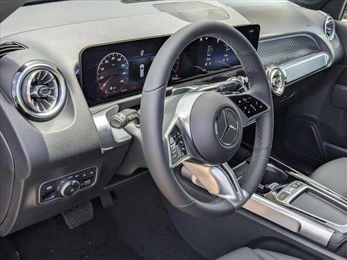 2025 Mercedes-Benz GLB 250 Base