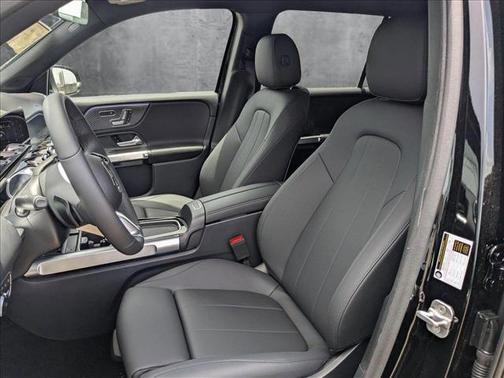 2025 Mercedes-Benz GLB 250 Base