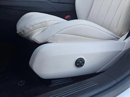 2026 Mercedes-Benz E-Class 4MATIC