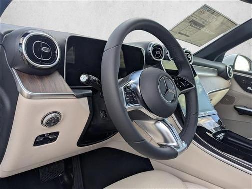 2026 Mercedes-Benz GLC 300 Base