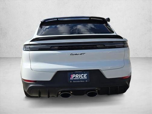 2024 Porsche Cayenne Turbo GT