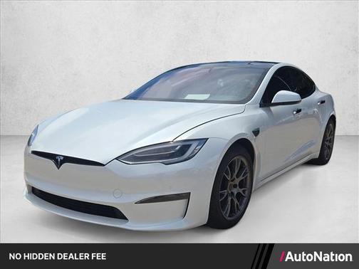 Pearl White Multi-Coat 2021 Tesla Model S Plaid