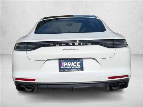 2022 Porsche Panamera Platinum Edition