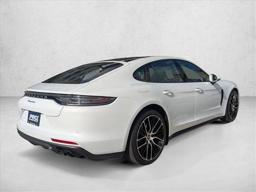 2022 Porsche Panamera Platinum Edition