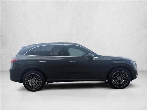 2026 Mercedes-Benz GLC 300 Base