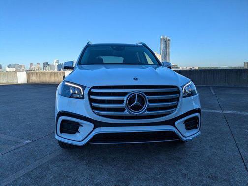 2026 Mercedes-Benz GLS 450 4MATIC