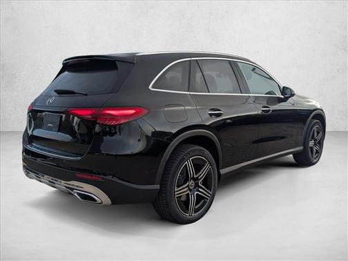 2026 Mercedes-Benz GLC 300 Base