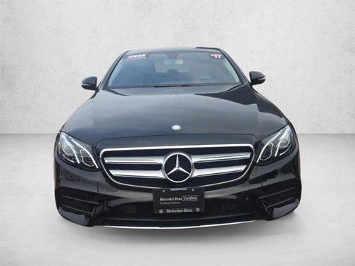 Black [Black] 2017 Mercedes-Benz E-Class E 300 Luxury
