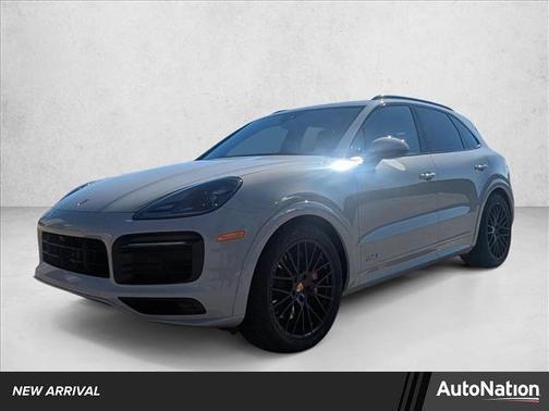 2022 Porsche Cayenne GTS
