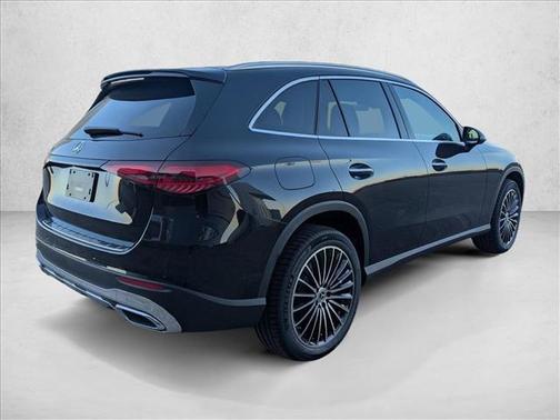 2026 Mercedes-Benz GLC 300 Base