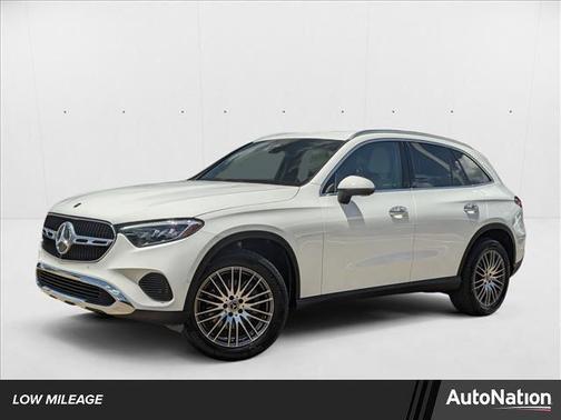 2025 Mercedes-Benz GLC 300 Base