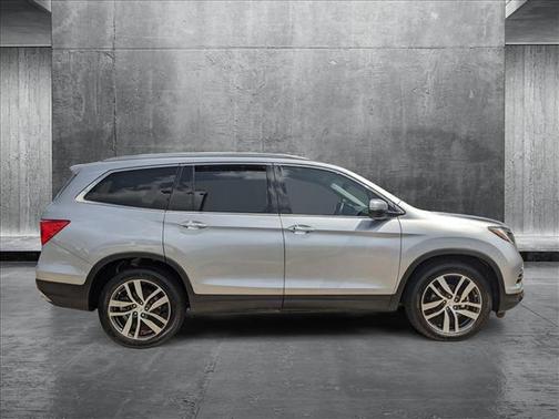 2017 Honda Pilot Elite