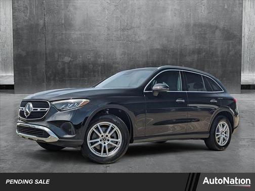 2025 Mercedes-Benz GLC 300 Base