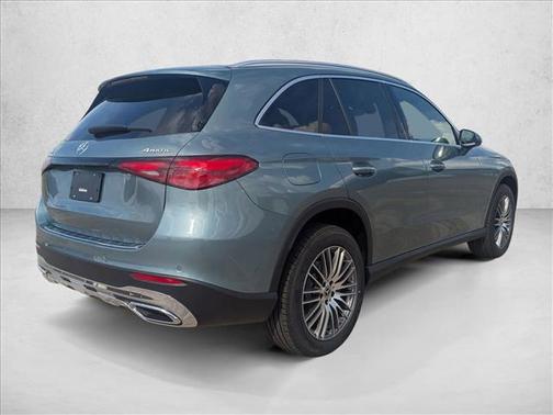 2026 Mercedes-Benz GLC 300 4MATIC