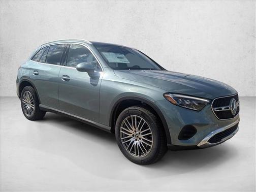 2026 Mercedes-Benz GLC 300 4MATIC