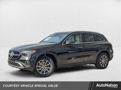 2025 Mercedes-Benz GLC 300 Base