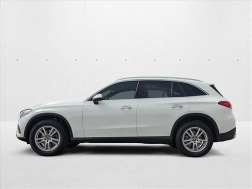 2025 Mercedes-Benz GLC 300 Base