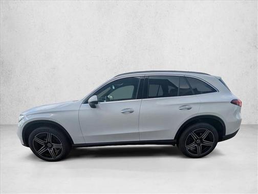 2026 Mercedes-Benz GLC 300 Base