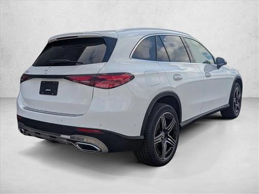 2026 Mercedes-Benz GLC 300 Base