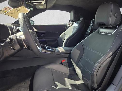 2026 Mercedes-Benz AMG SL 63 Base