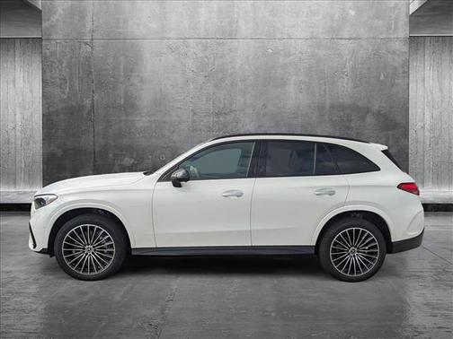 2025 Mercedes-Benz GLC 300 Base