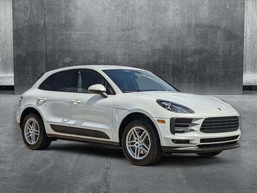 2021 Porsche Macan Base