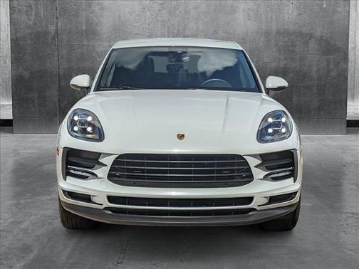 2021 Porsche Macan Base