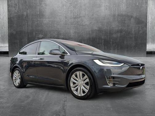 2016 Tesla Model X 90D