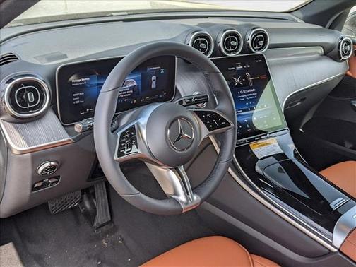 2025 Mercedes-Benz GLC 300 Base
