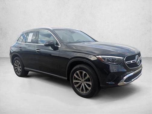 2025 Mercedes-Benz GLC 300 Base
